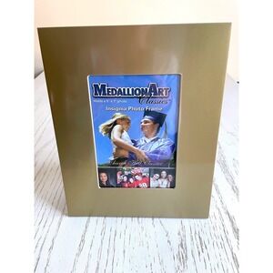 Church Hill Classics Medallion Art Insignia Photo Frame 5x7 Gold Metallic